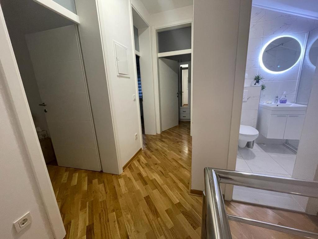 Villa Tamara With Garden And River View - Free Private Parking - Garage Mostar Kültér fotó