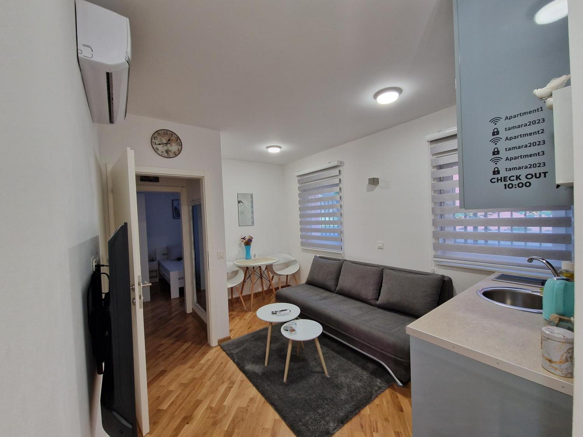 Villa Tamara With Garden And River View - Free Private Parking - Garage Mostar Kültér fotó